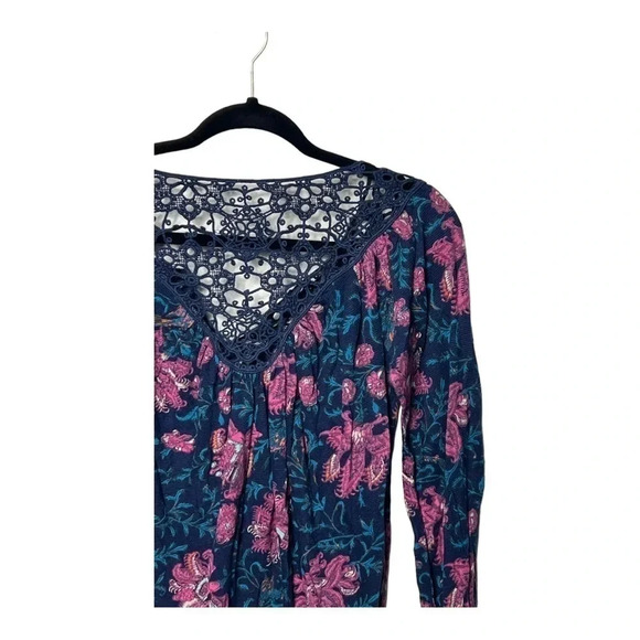 0600. Lucky BRAND KATIE FLORAL TOP SIZE XSMALL FLORAL PATTERN WITH CROCHET NECK - Picture 10 of 12
